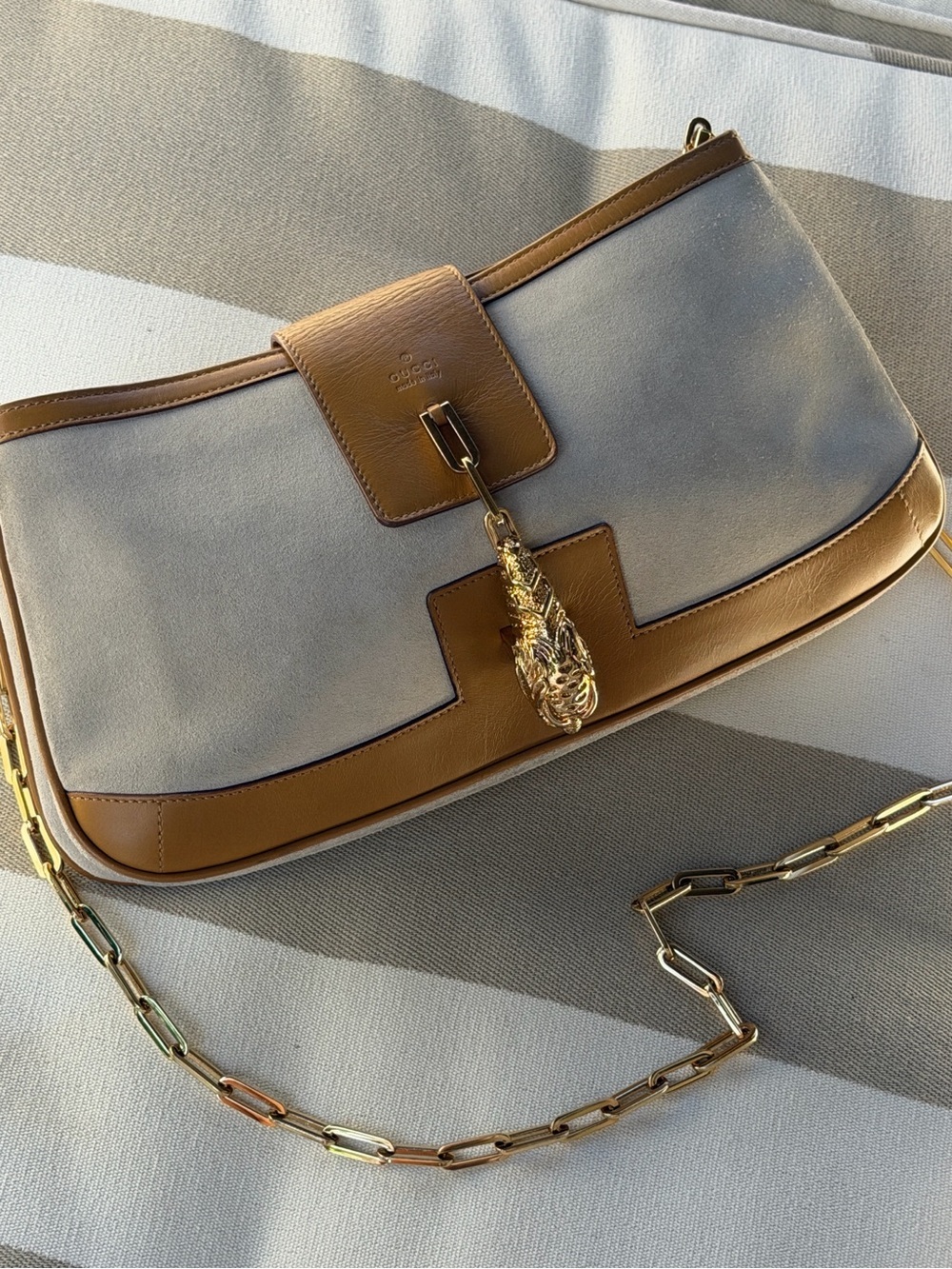 Gucci Vintage Tiger Head Chain Shoulder Bag Beige Suede Tan Leather Tom Ford Era